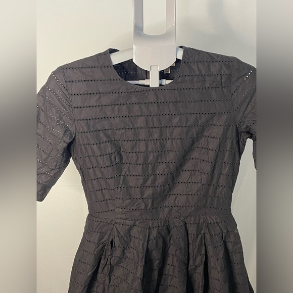 GAP Black eyelet fit and flare dress size 2 - Picture 2 of 9
